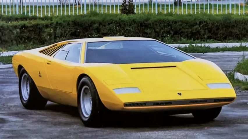 解密车史丨耗时25000小时，兰博基尼复原Countach LP 500原型车
