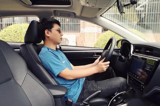 实力还是魅力？为什么雷凌双擎E+能成为你的挚友？