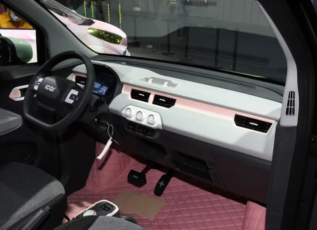 QQ冰淇淋正式上市 2.99-4.39万元 为什么比宏光MINI EV
