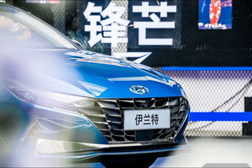 怀揣15万，经济实用的紧凑级轿车该怎么选？这三款可盐可甜