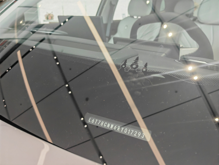紧凑型纯电SUV 体验吉利银河E5