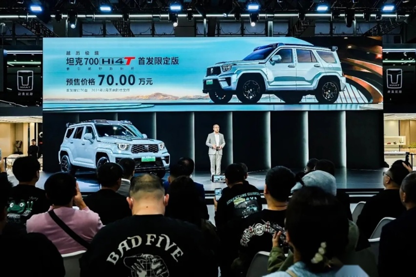 坦克700 Hi4-T先于广州车展开售，为何不先推出能走量的坦克300