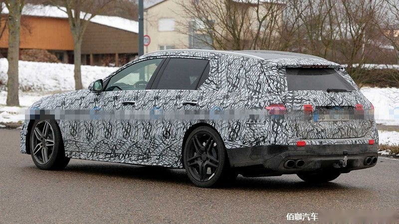 2022-mercedes-amg-c53-wagon-spy-photo.jpg