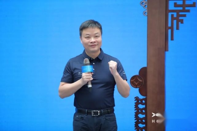 小鹏汽车正式登陆港交所 何小鹏开始迎接战国时代