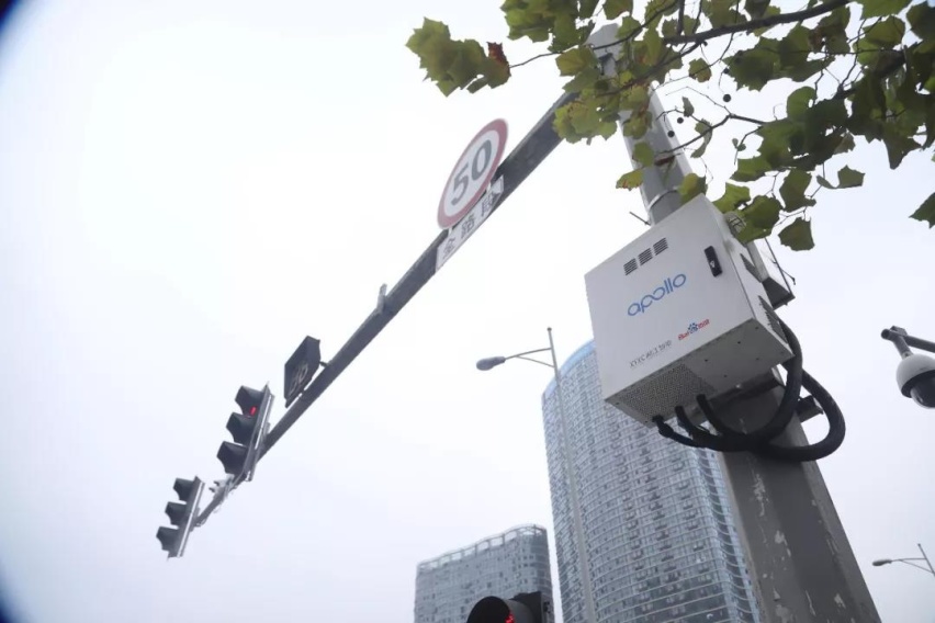 百度的Apollo Robotaxi这门生意值多少钱？