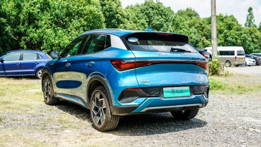 比亚迪首款15万纯电SUV，开着行吗？