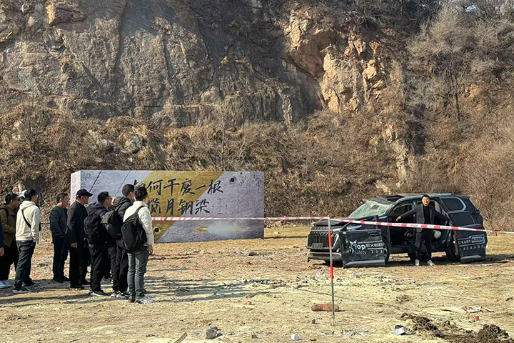 无惧实弹射击！星途揽月成20万SUV安全首选