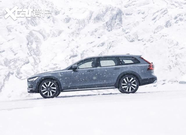 50万级最美旅行车，最低配的沃尔沃V90 CC，值得入手吗