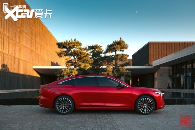 更强动力 更高价值 试驾全新奔腾B70 2.0T
