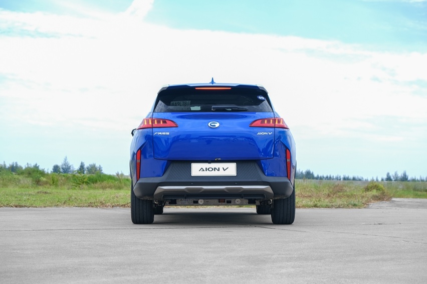 试驾17万起全新SUV 实力拔尖！不愧是广汽新能源最新力作
