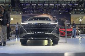 2024年必买SUV？长安UNI-Z新能源凭啥上广展热门榜单