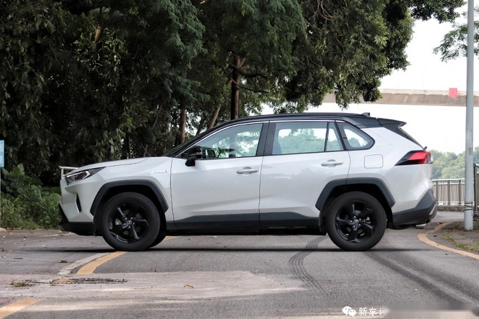 一汽丰田RAV4超深度车评：不是所有的传奇都能延续传奇