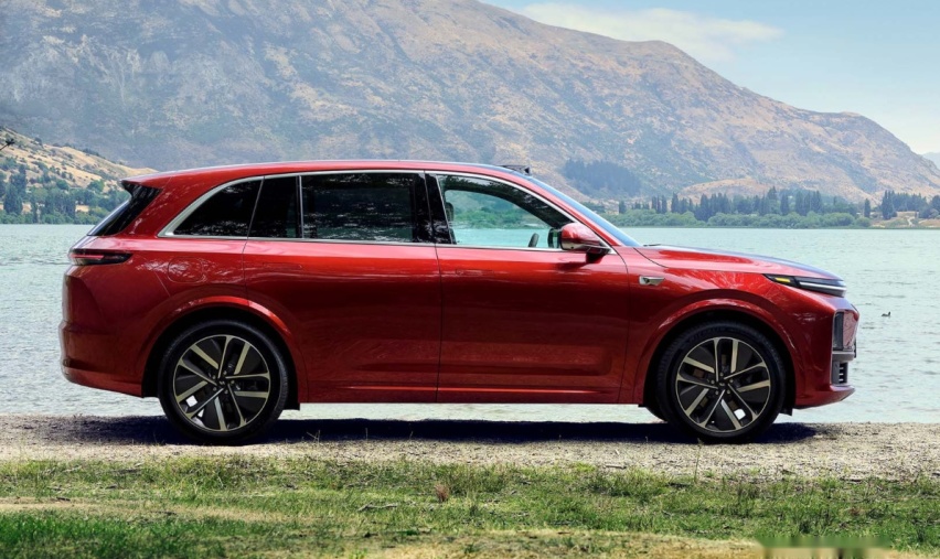 增程SUV“7”哥在线，过年不惧长途“智”驾出行