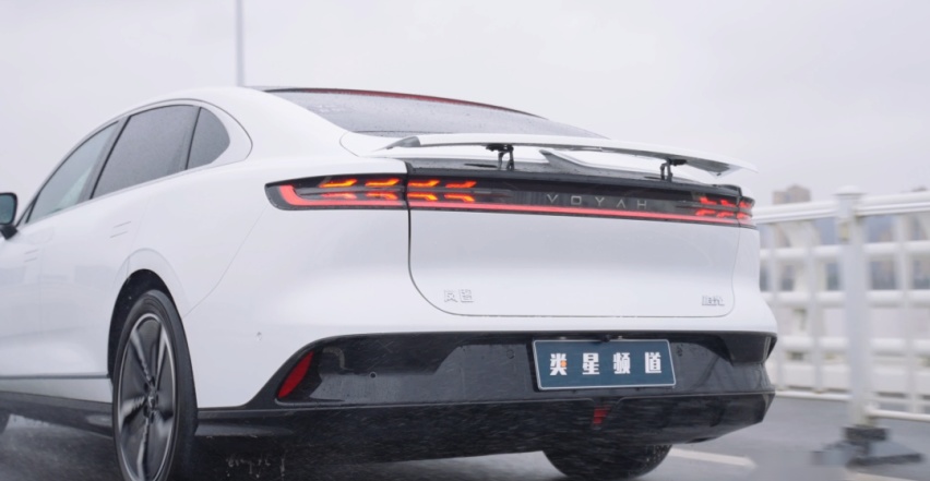 岚图追光：来聊聊中式豪华