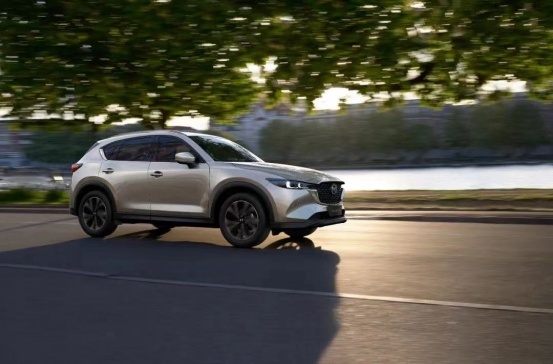 新款马自达CX-5开启预售，预售价格17.98万起