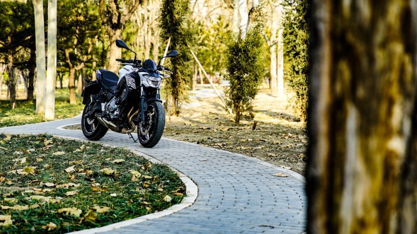 畅销的日系中量级街车，2019川崎Z650有什么本领？