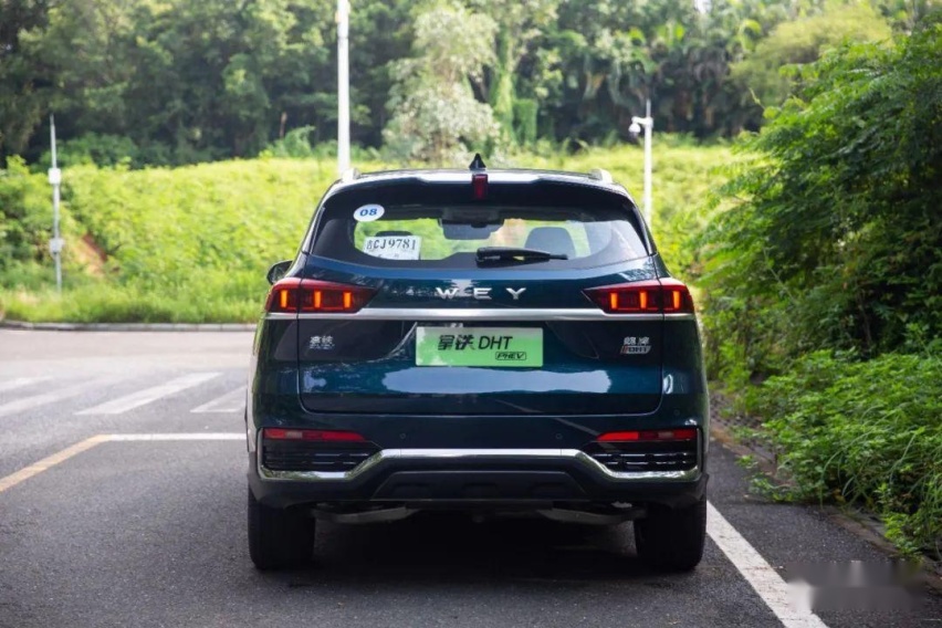 浅尝“加料”后的拿铁DHT-PHEV，油耗惊喜、细节让奶爸微笑