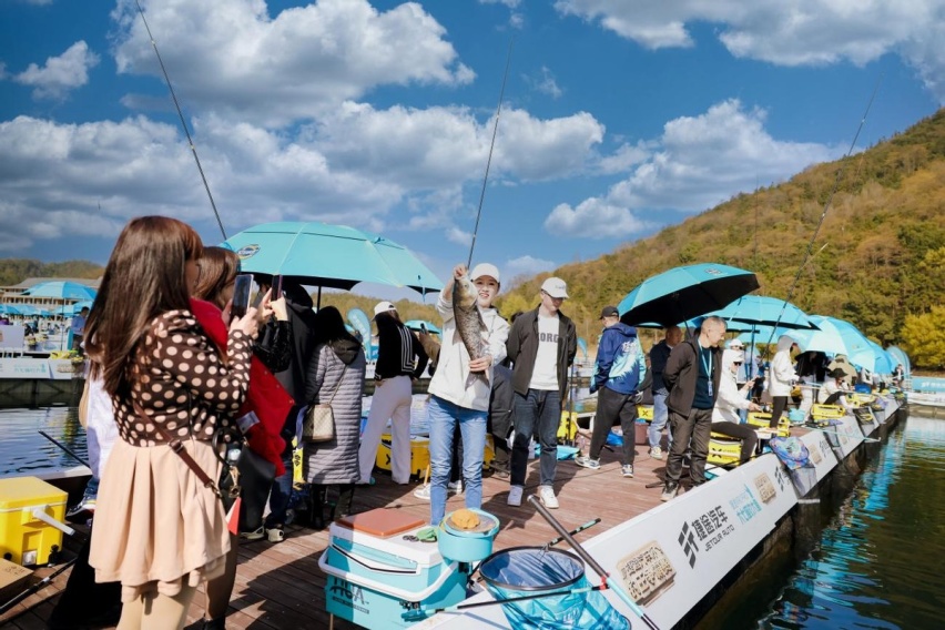 背刺大七座SUV市场，捷途X90PRO 12.79万起