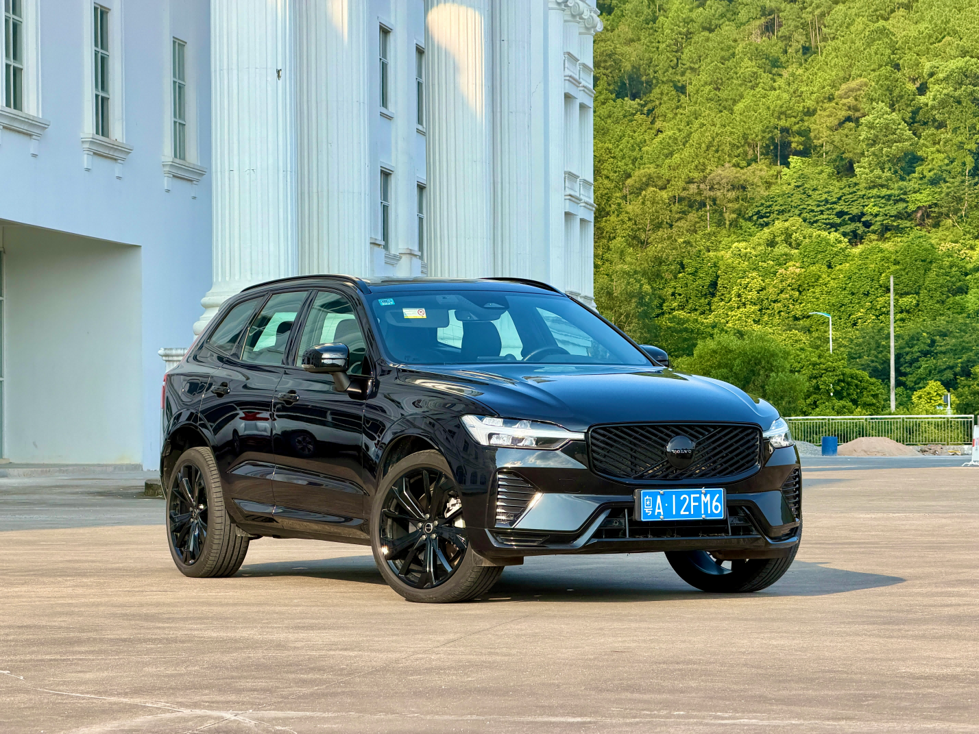 ȫ��XC60����ʿ���ֶ��ֲ�װ�ˣ����ֱ�Ӱѱ�ŷ���䵭������һ����