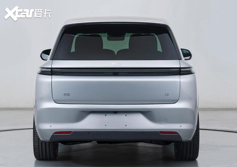 理想L8将于9月30日公布价格 11月初开启交付 搭载五屏交互系统