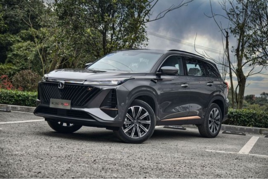 第二代长安CS75PLUS上市 一辆真正花了心思的SUV？