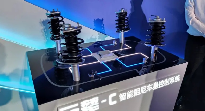 云辇发布会上的那一跳，让中国汽车工业“跳进”了一个全新的时代