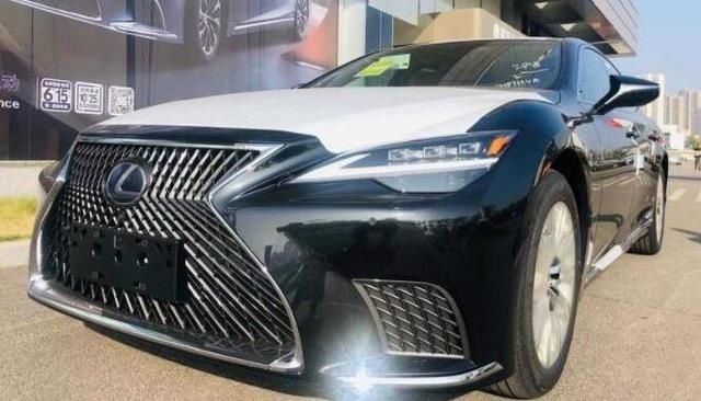 新款雷克萨斯LS车型到店实拍 起售价87.80万元
