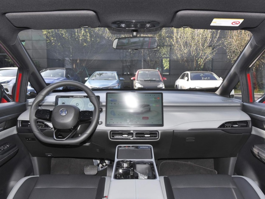 潮流纯电紧凑型SUV 合创Z03正式上市