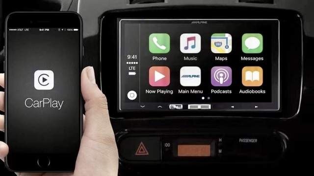 CarPlay在北美烂大街，FSD却成鸡肋，只因为特斯拉单收钱？