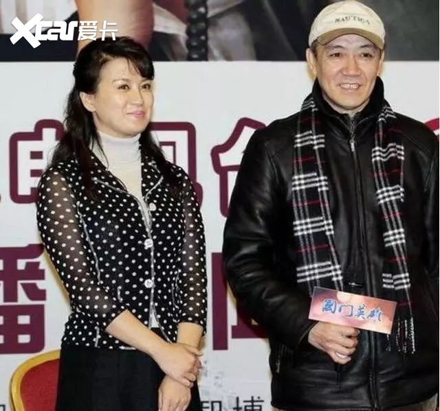 59岁李幼斌全家照对前妻感念送车又买房