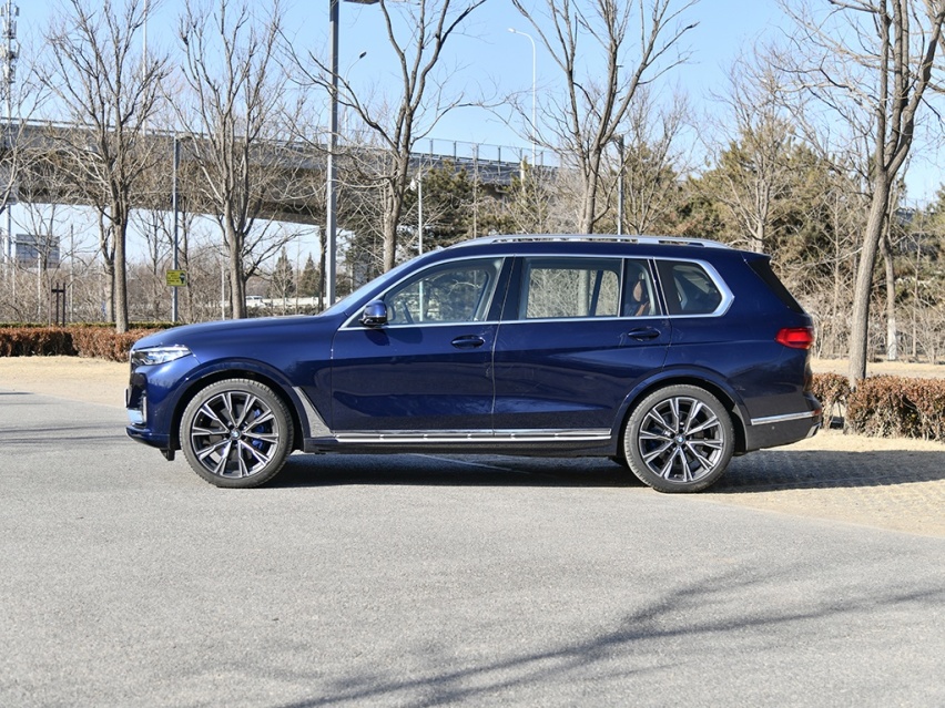 爱上一辆“不纯粹”的BMW  拥有宝马X7真的遥不可及？