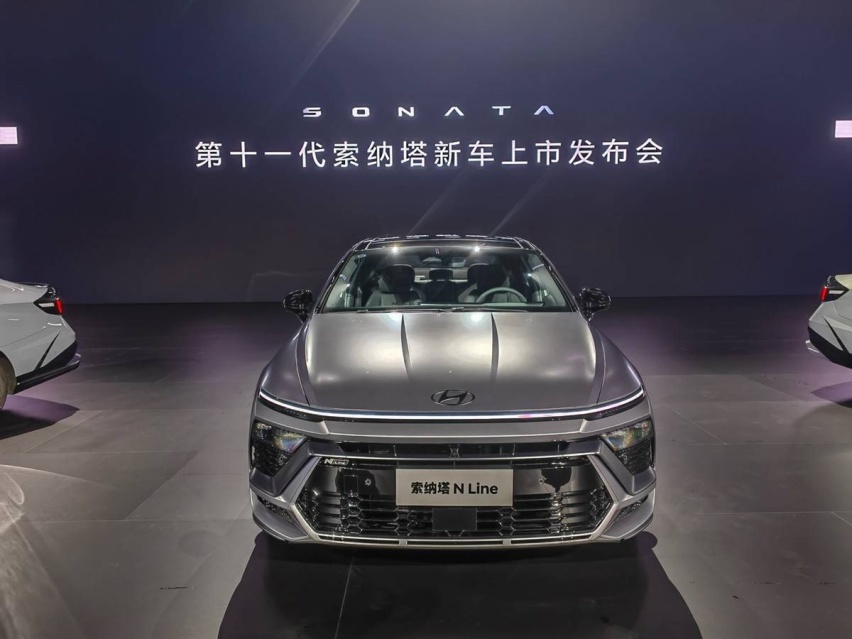 设计风格大改，13.98万元起，第十一代索纳塔这次有多卷？