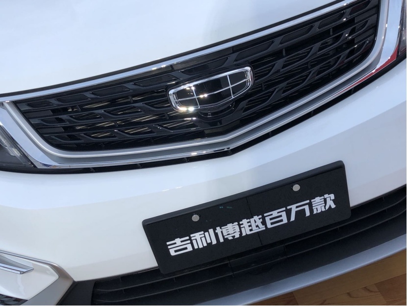 7.88万起！吉利博越百万款上市，短短4年凭啥销量突破百万？