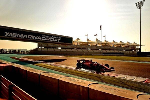 F1结束季后轮胎测试：拉塞尔最快