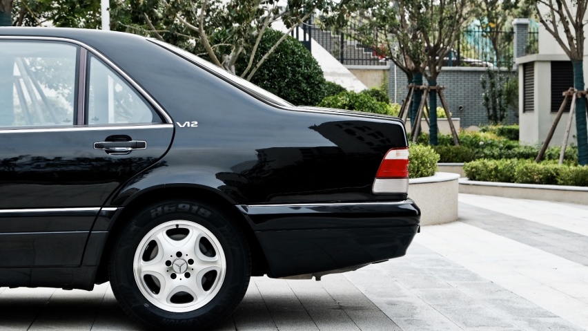 W140后再无S?是什么让这一代奔驰S级如此经典