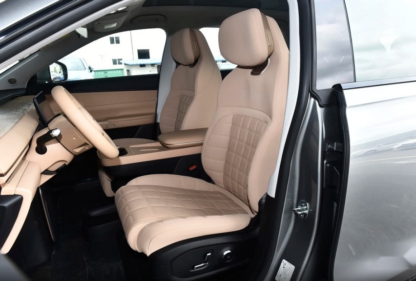 18.98万起，买增程/纯电中大型SUV，入门续航1518km