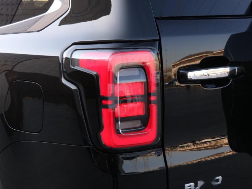 BJ60上市首月销量破3000，从一见钟情到年前“压哨”提车