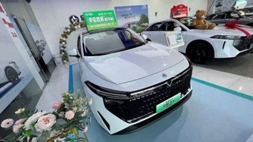超详细！全面解析启辰大V DD-i超混动，它的实力到底如何