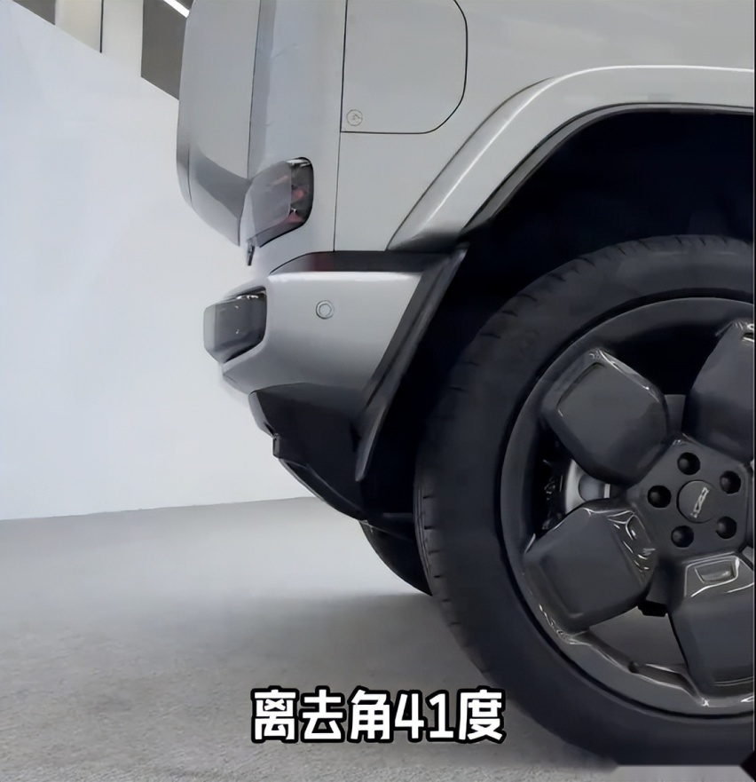 被小米汽车“辟谣”的越野车正式发布了
