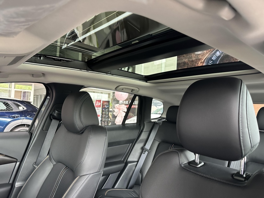 实拍马自达CX-50行也：“降价增配”，新增2.5升畅行版如何？
