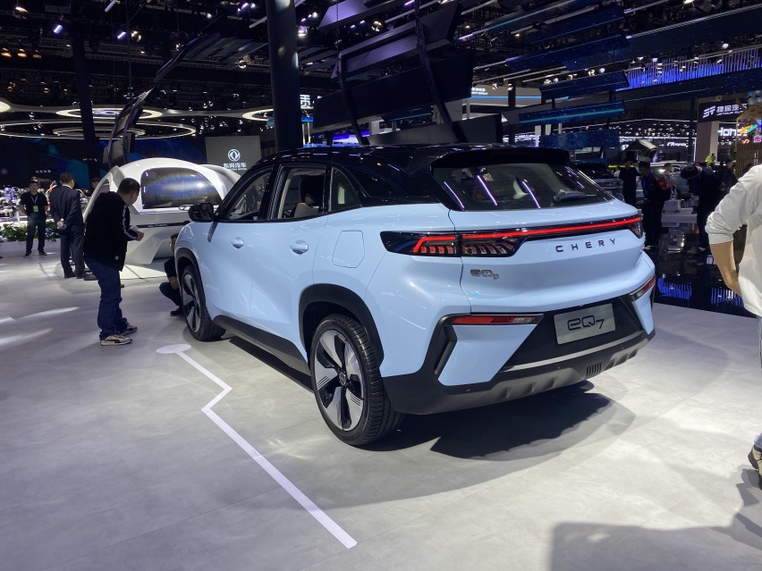 纯电动中型SUV 奇瑞新能源eQ7首发亮相 基于全铝平台打造