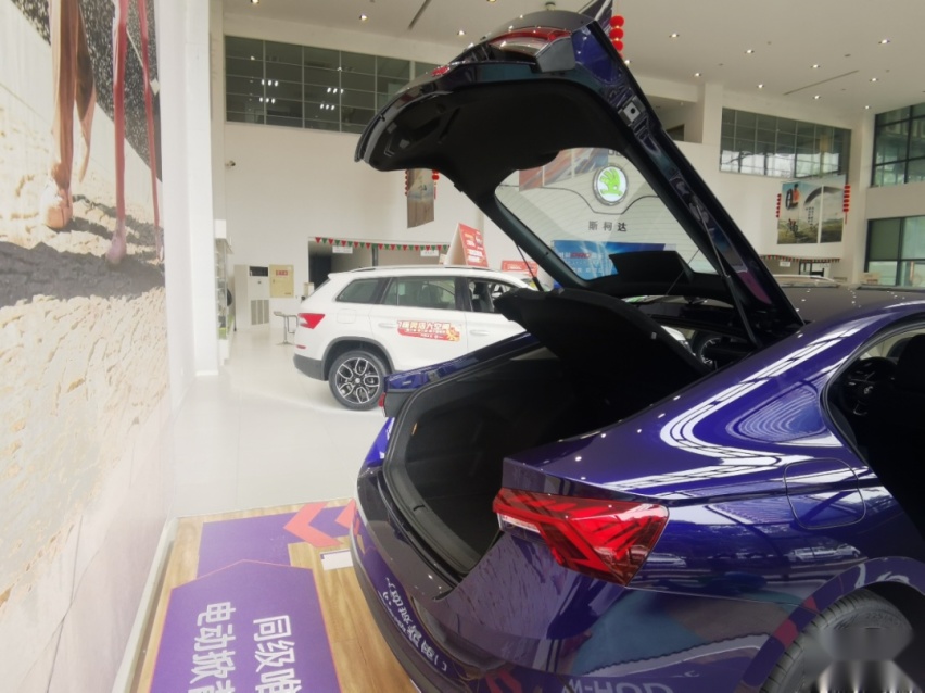 大众旗下首款全新平台中档三厢轿车 为什么是斯柯达明锐PRO？