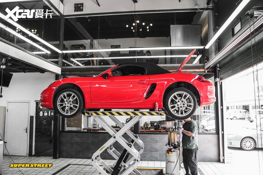 保时捷Boxster981更换美孚1号0W-40全合成机油