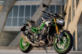 新款川崎Z900 SE发布