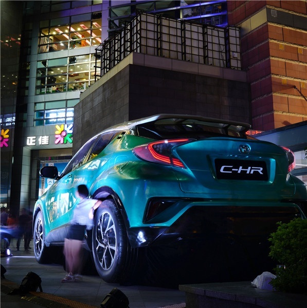 这台15万的SUV，或许能帮你逃离城市…