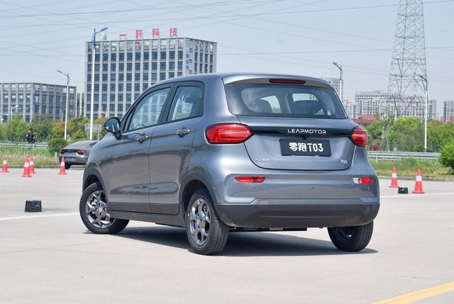 续航超400公里的微型电动车,零跑T03补贴后6.58万起