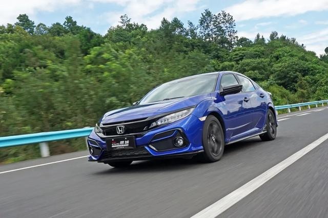 植入TYPE-R基因 东风本田思域Hatchback试驾