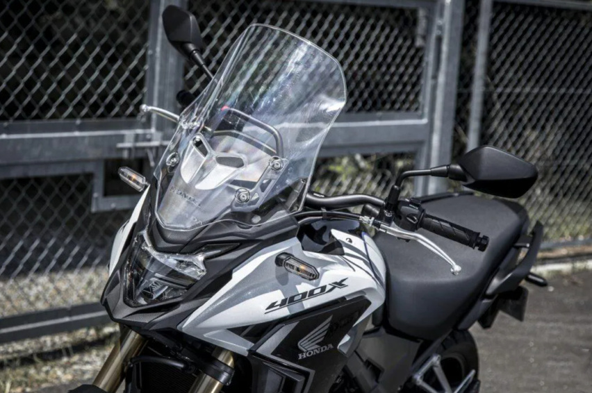 中小排量ADV摩托，本田2022款CB400X解析，减震制动双升级