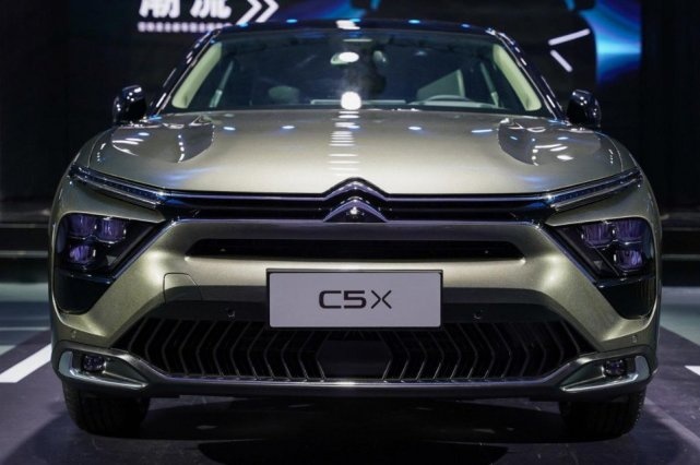 汽车界的“凡尔赛”来了——东风雪铁龙发布C5X，命名“凡尔赛