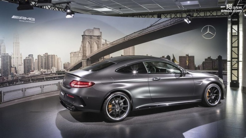 大马力后驱时代终结？ 新一代奔驰AMG C63搭载AWD